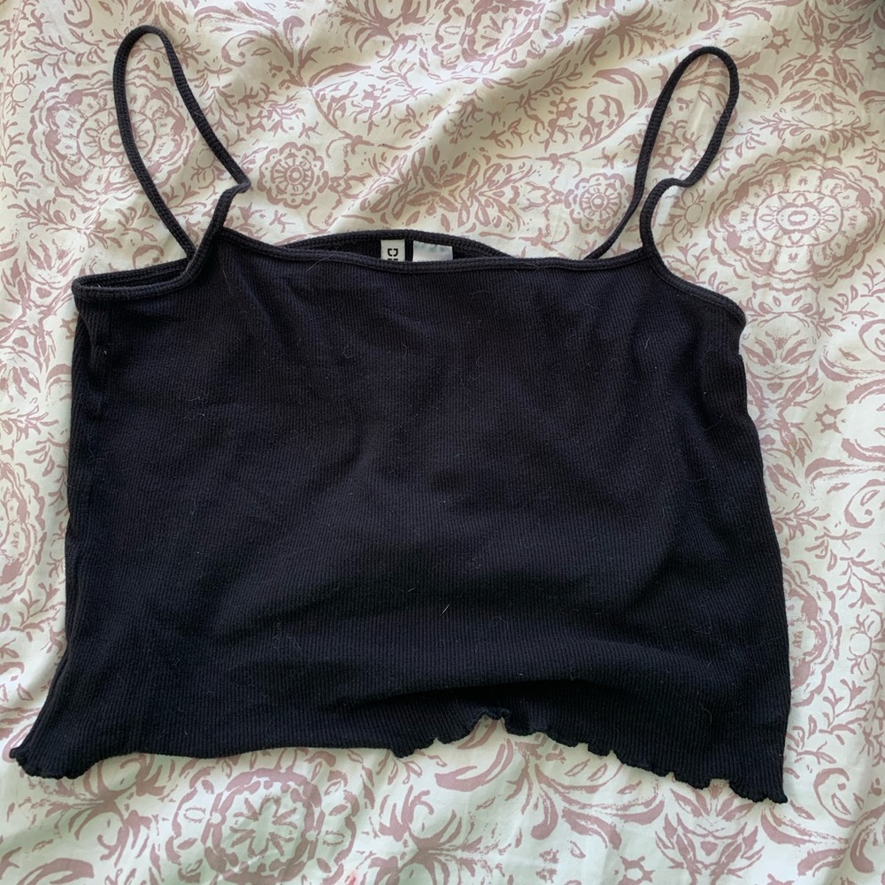 H&M Divided Crop Top